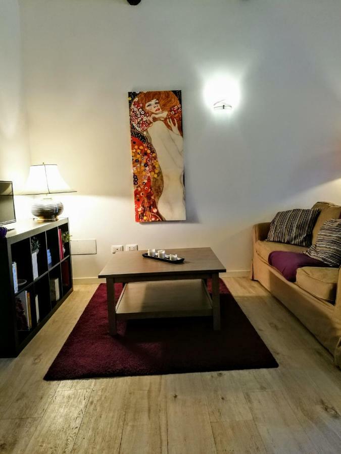 Lo Chalet Di Trastevere Rome Exterior photo
